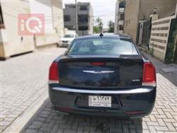 کرایسلەر 300